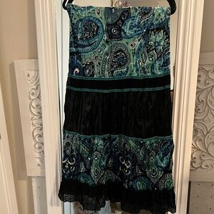 Tracy Evans Green and Black Paisley Maxi Skirt